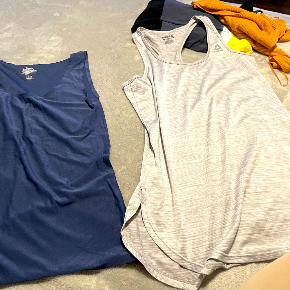 Women’s workout tees.